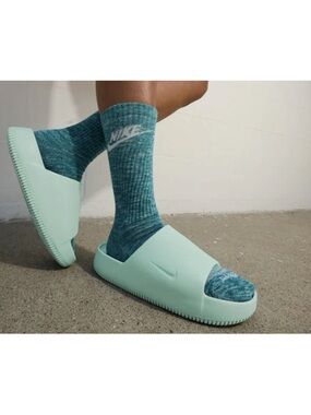 Nike Calm Slide Jade Ice Slip On Women’s Size 10 Casual Sandals